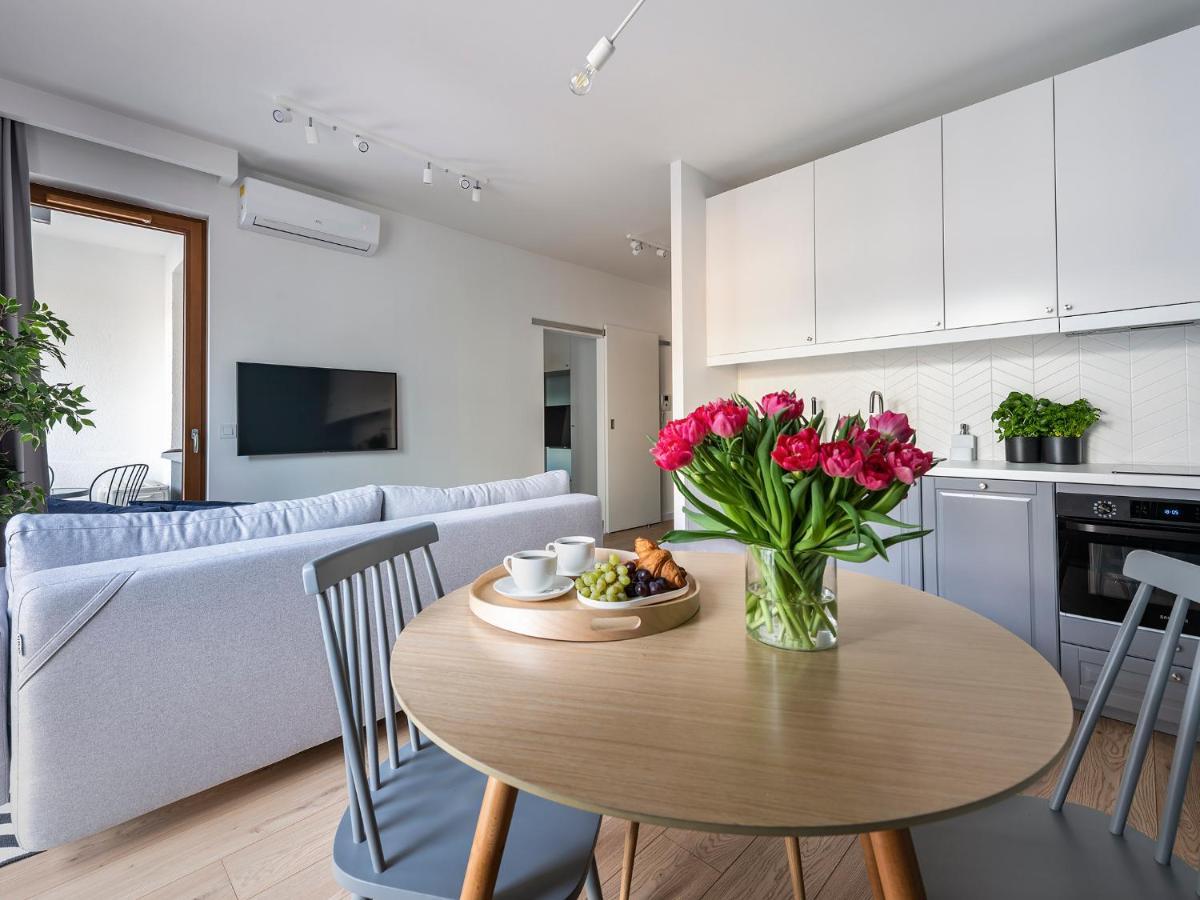 Yoursecondflat Grzybowska Metropoint Varsovie Extérieur photo