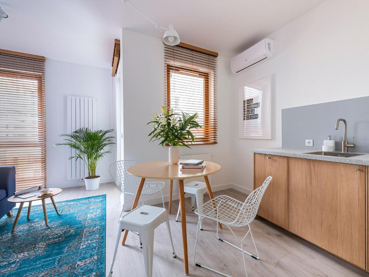 Yoursecondflat Grzybowska Metropoint Varsovie Extérieur photo