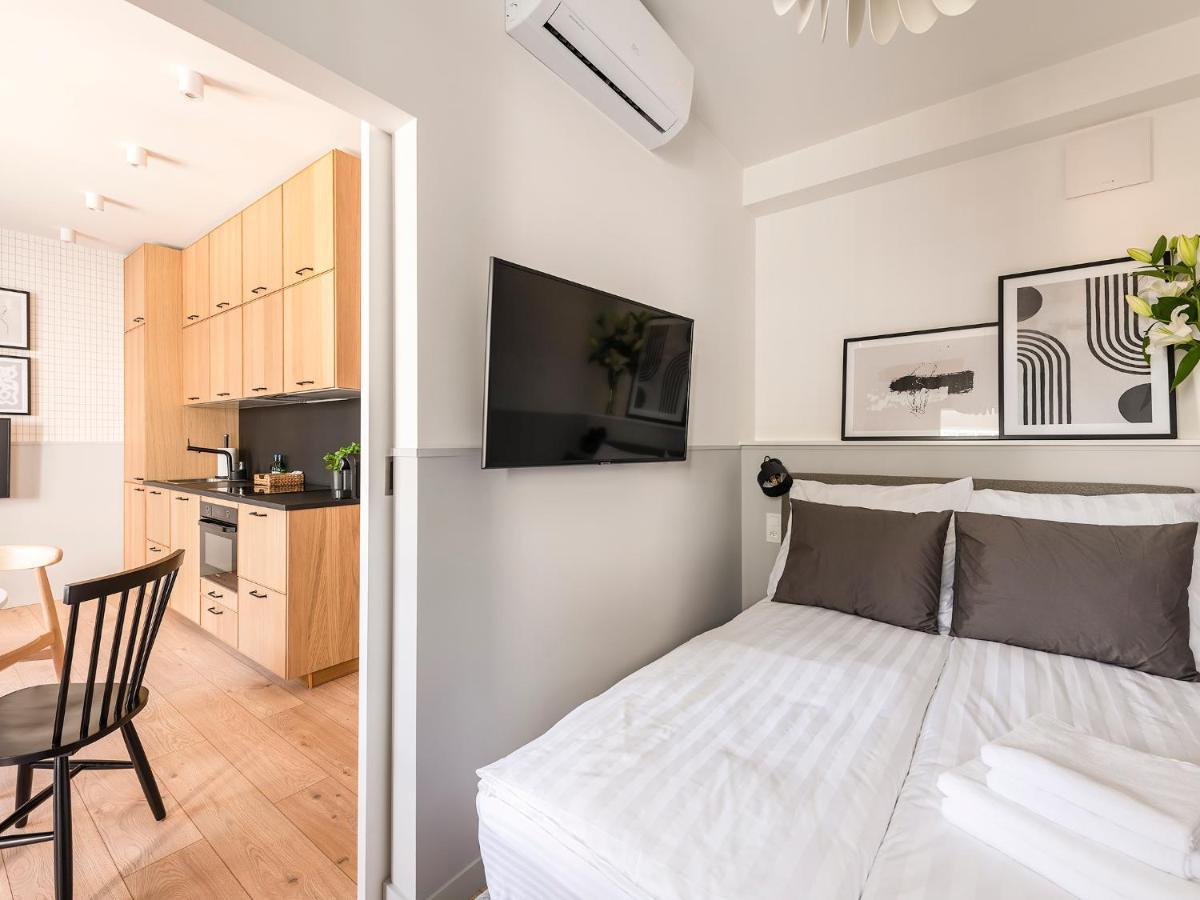 Yoursecondflat Grzybowska Metropoint Varsovie Extérieur photo